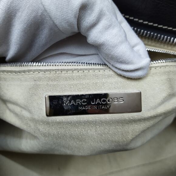 Marc Jacobs Black Leather Pushlock Pocket Double Handles Zipper Satchel Bag - Picture 11 of 16